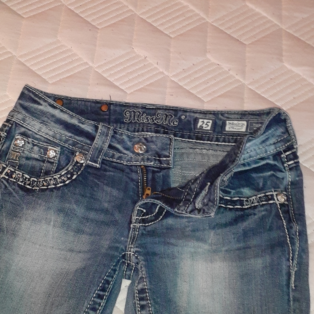 Miss Me Jean - Picture 2 of 3